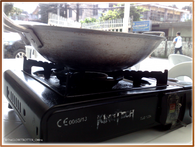 THE FRYING PAN AND THE PORTABLE STOVE WE USED FOR COOKING THE TUSLOB BUWA