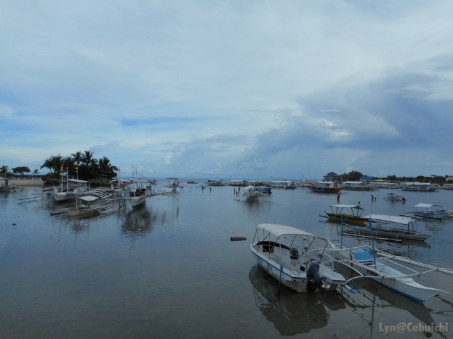 The view of the surrounding sea.