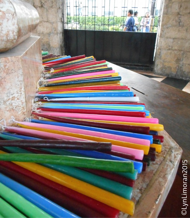 After the prayer, the candles are placed in the altar. The candles are not lit.