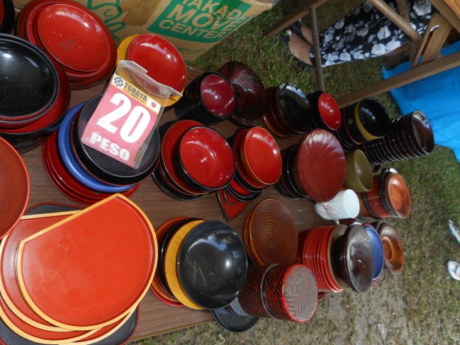 The pots can serve as a decoration, a souvenir or something else.