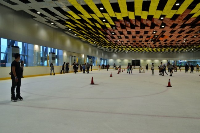 An afternoon of fun ice-skating on Seaside’s Olympic-sized rink for both beginners and experts