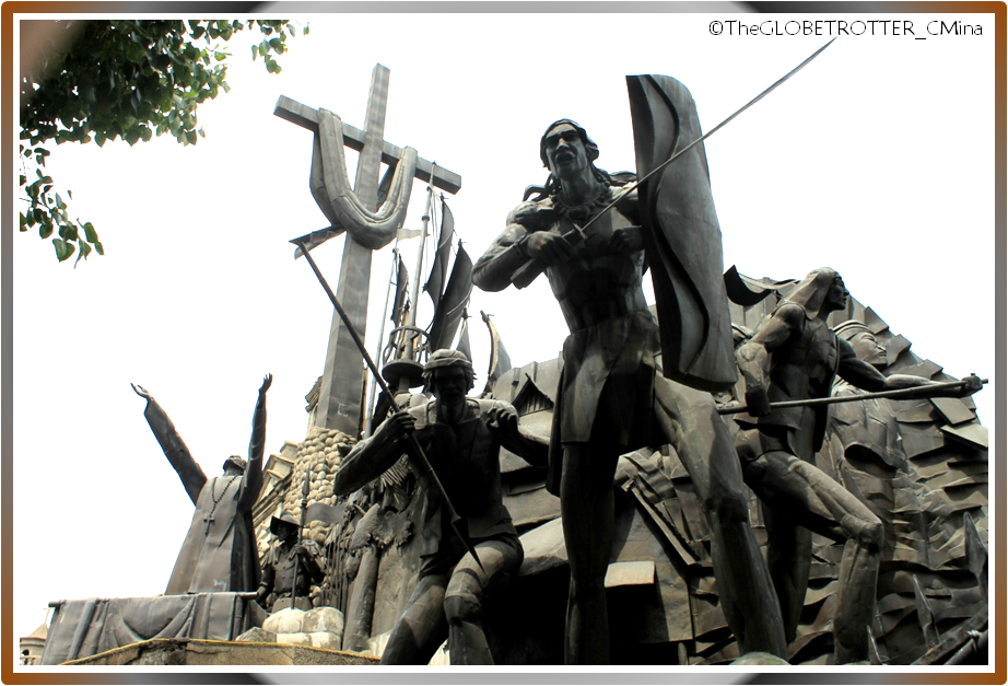 An angle of the sculptures at the Cebu Heritage Monument.