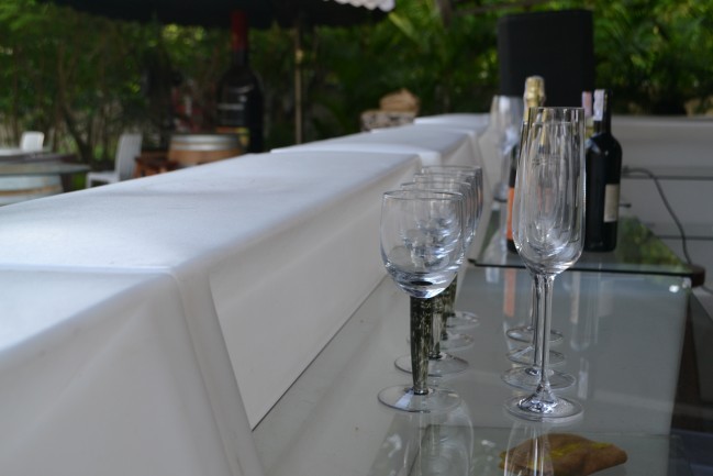 wine-glass-649x433